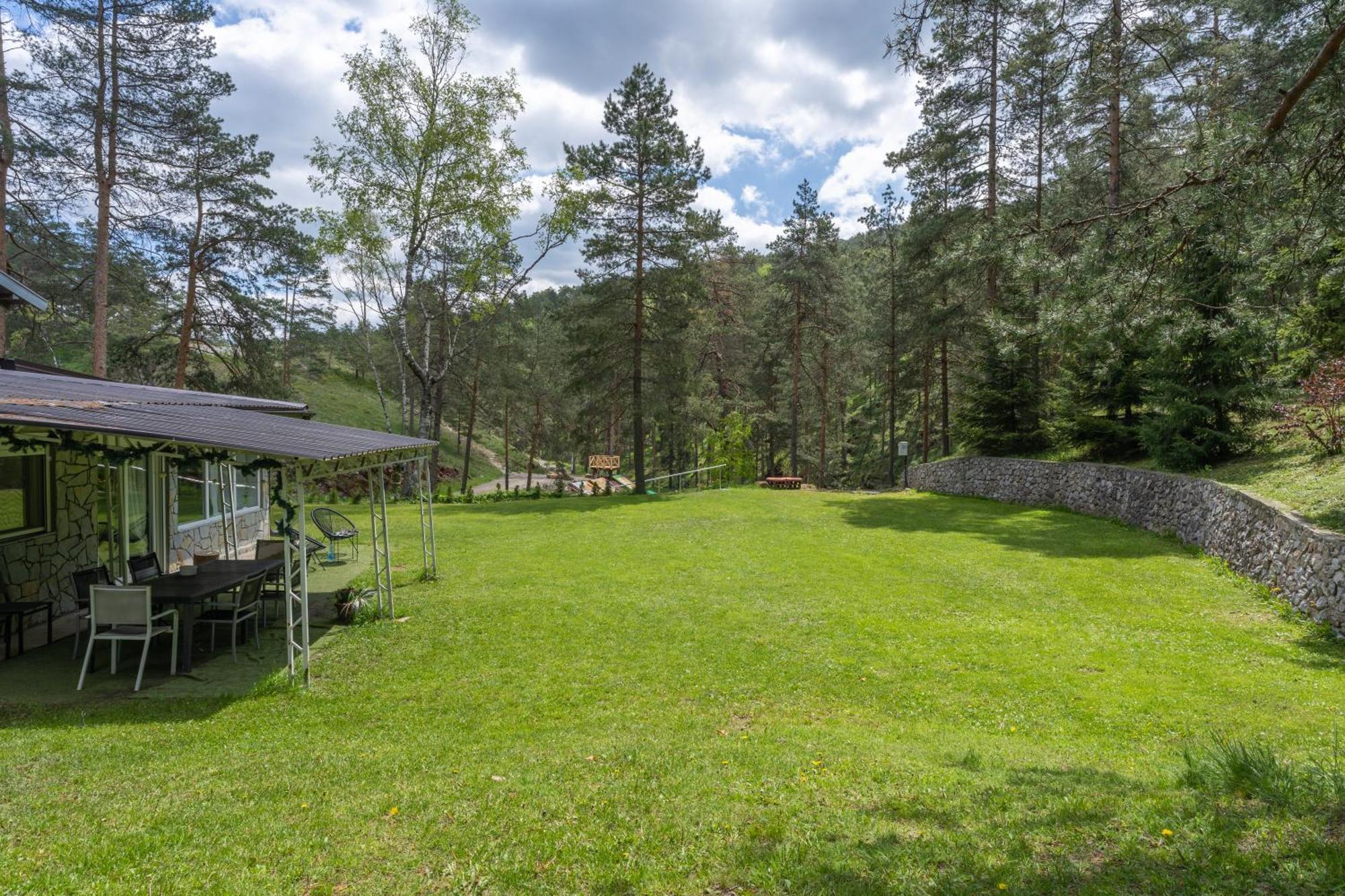 Vila Pogled Wellness I Spa Divcibare Bagian luar foto